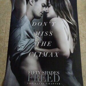 FIFTY SHADES FREED - MOVIE POSTER - WITH DAKOTA JOHNSON AND JAMIE DORNAN